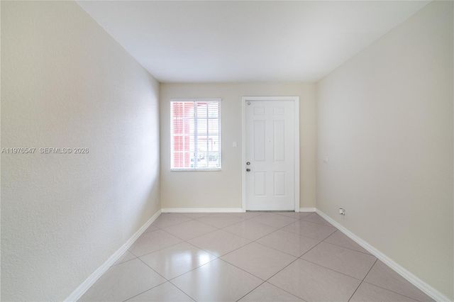 5327 SW 40th Ave, Dania Beach, FL 33314