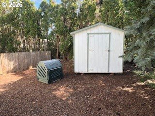 3530 E GAME FARM Rd 16, Springfield, OR 97477