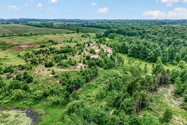 1085 S 96th Avenue, Shelby, MI 49455