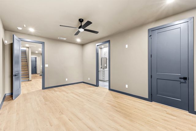 818 Lambert Street, Dallas, TX 75203