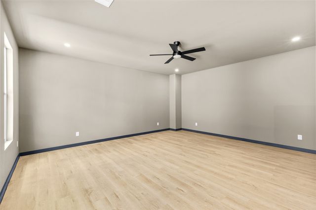 818 Lambert Street, Dallas, TX 75203