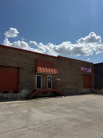 818 Lambert Street, Dallas, TX 75203