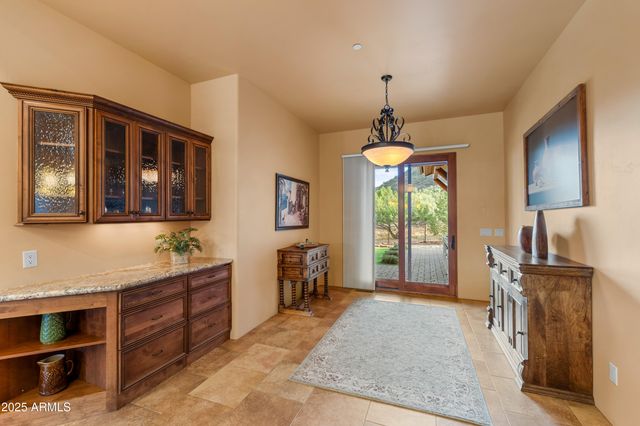 50 CRYSTAL SKY Drive, Sedona, AZ 86351