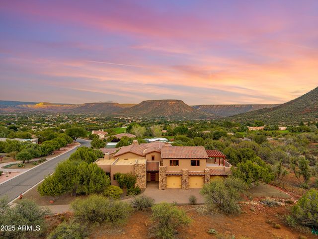 50 CRYSTAL SKY Drive, Sedona, AZ 86351