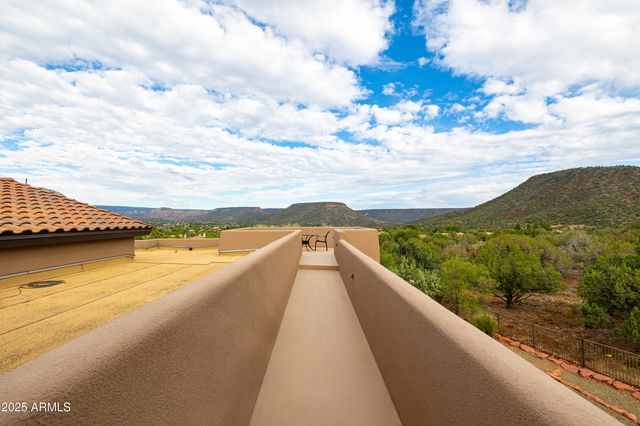 50 CRYSTAL SKY Drive, Sedona, AZ 86351