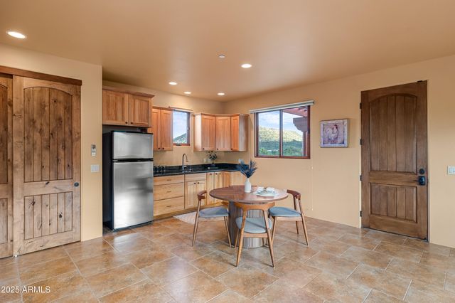 50 CRYSTAL SKY Drive, Sedona, AZ 86351