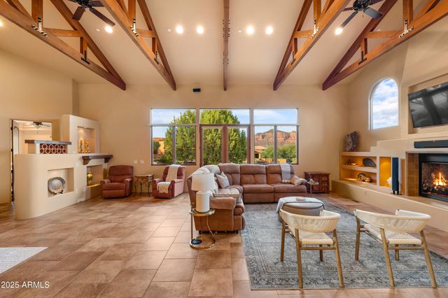 50 CRYSTAL SKY Drive, Sedona, AZ 86351