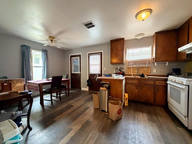 959 Harvard Avenue, Clovis, CA 93612