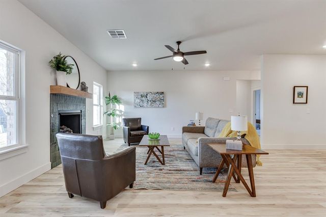 11700 NW 102nd Street, Yukon, OK 73099