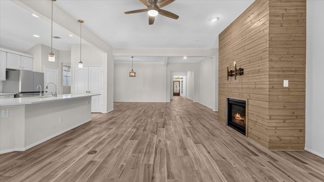 22626 Fanwick Drive, Tomball, TX 77375