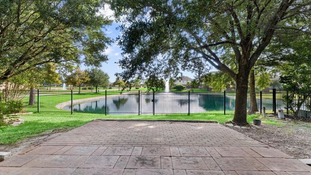 22626 Fanwick Drive, Tomball, TX 77375