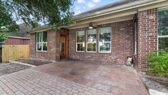 22626 Fanwick Drive, Tomball, TX 77375