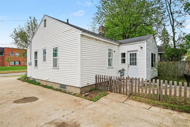 1144 36th Street, Wyoming, MI 49509