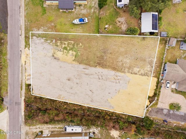 697 W 13th Street, Panama City, FL 32401