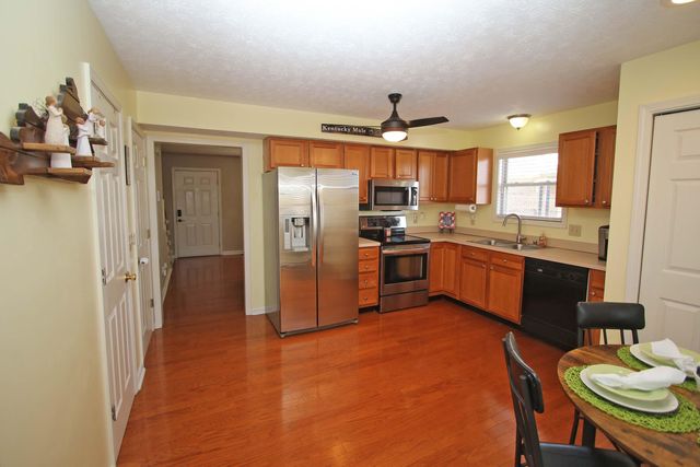 130 Abbeywood Court, Winchester, KY 40391