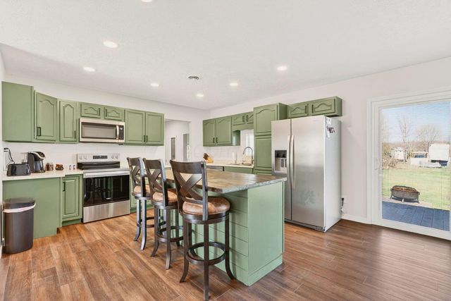 106 Ambey Lane, Vinton, OH 45686