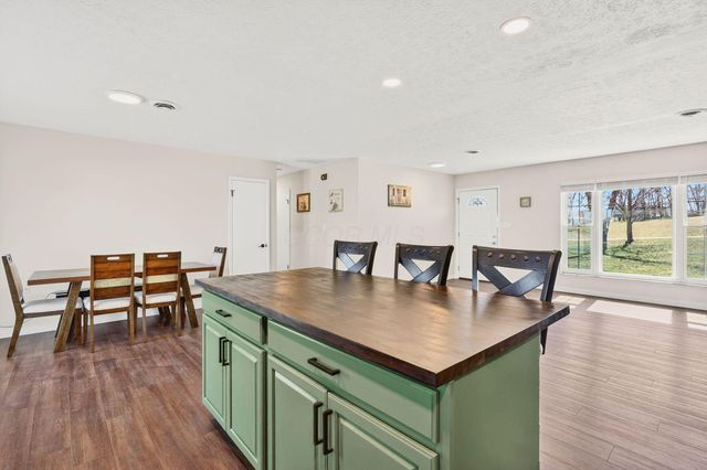 106 Ambey Lane, Vinton, OH 45686