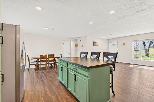 106 Ambey Lane, Vinton, OH 45686