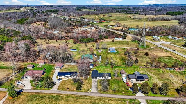 106 Ambey Lane, Vinton, OH 45686