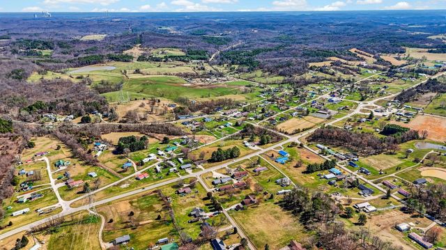 106 Ambey Lane, Vinton, OH 45686