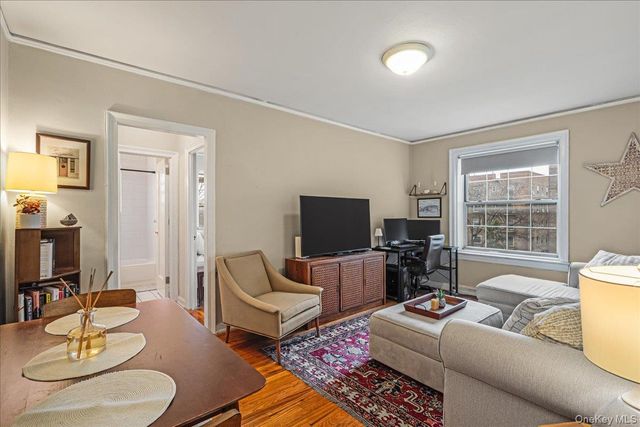 30-47 Hobart Street 4K, Woodside, NY 11377