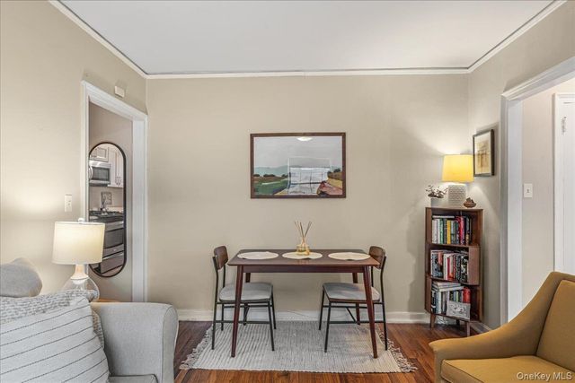 30-47 Hobart Street 4K, Woodside, NY 11377