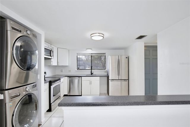 713 SAINT MATTHEW CIRCLE, Altamonte Springs, FL 32714