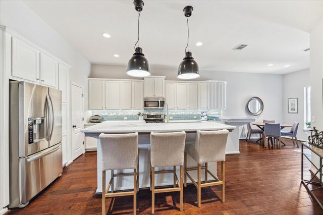 3310 Spring Landing Lane, Pearland, TX 77584