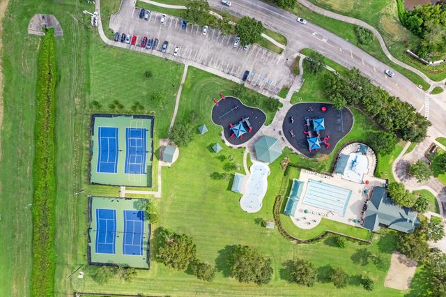 3310 Spring Landing Lane, Pearland, TX 77584