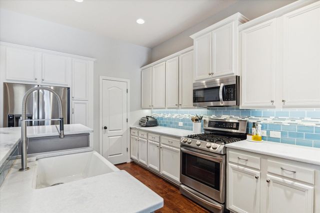 3310 Spring Landing Lane, Pearland, TX 77584