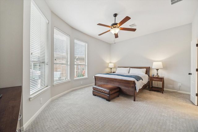 3310 Spring Landing Lane, Pearland, TX 77584