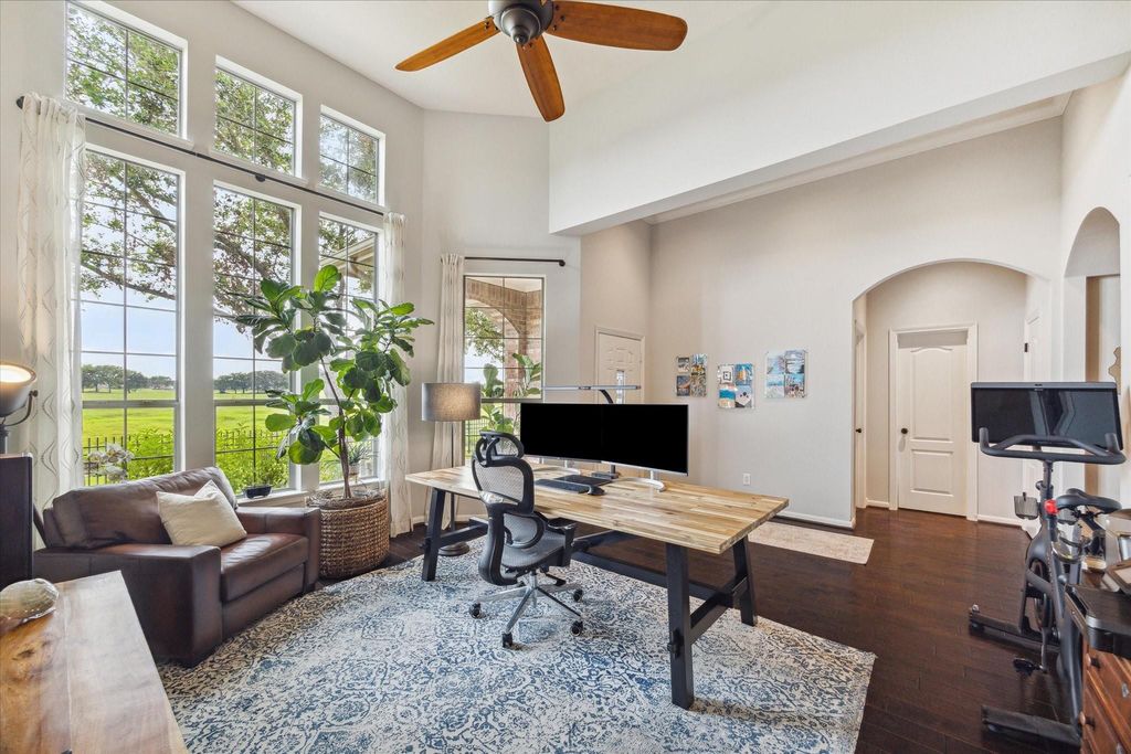 3310 Spring Landing Lane, Pearland, TX 77584