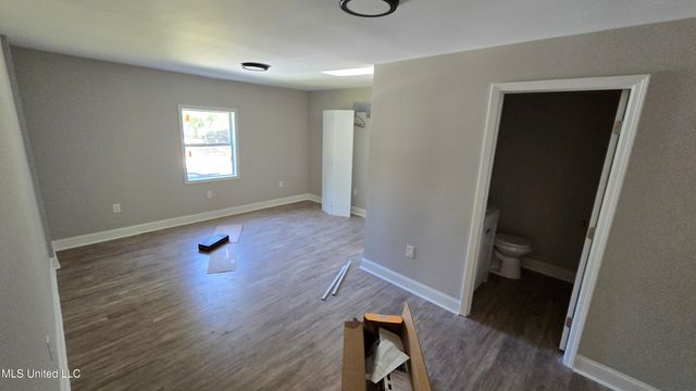 4560 Kirkley Circle, Jackson, MS 39206