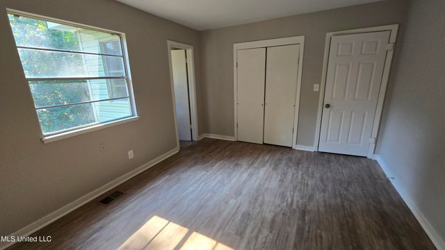 4560 Kirkley Circle, Jackson, MS 39206