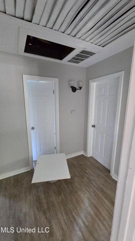 4560 Kirkley Circle, Jackson, MS 39206