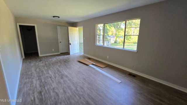 4560 Kirkley Circle, Jackson, MS 39206