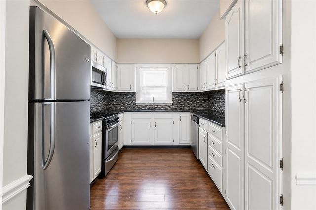 74 Sutton Street 1, Providence, RI 02903