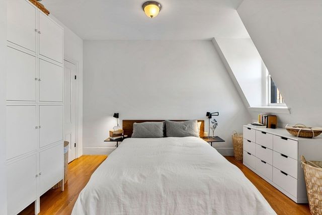 154 W Concord St 4, Boston, MA 02118