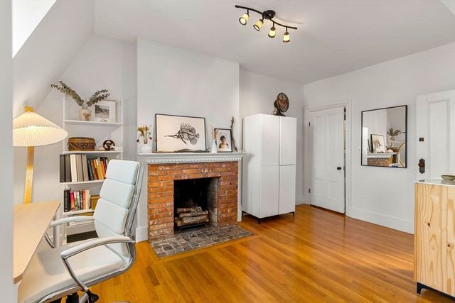 154 W Concord St 4, Boston, MA 02118