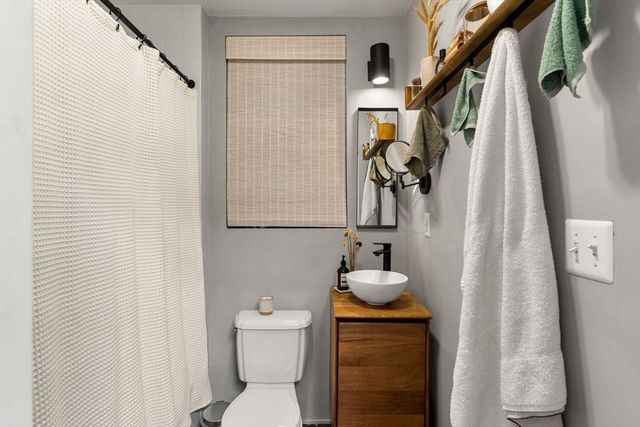 154 W Concord St 4, Boston, MA 02118