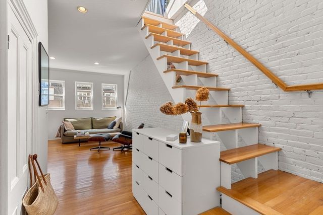 154 W Concord St 4, Boston, MA 02118