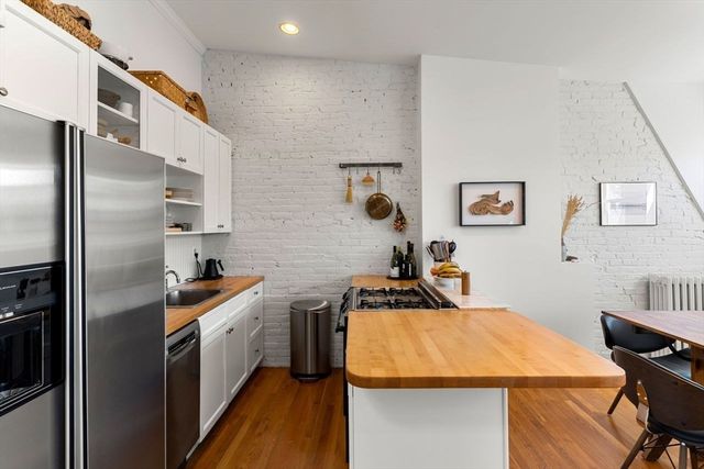 154 W Concord St 4, Boston, MA 02118