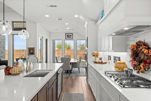 201 Barn Swallow Drive, Celina, TX 75009