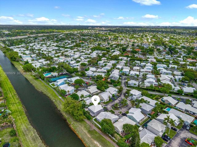 6430 SW 112th Pl, Miami, FL 33173