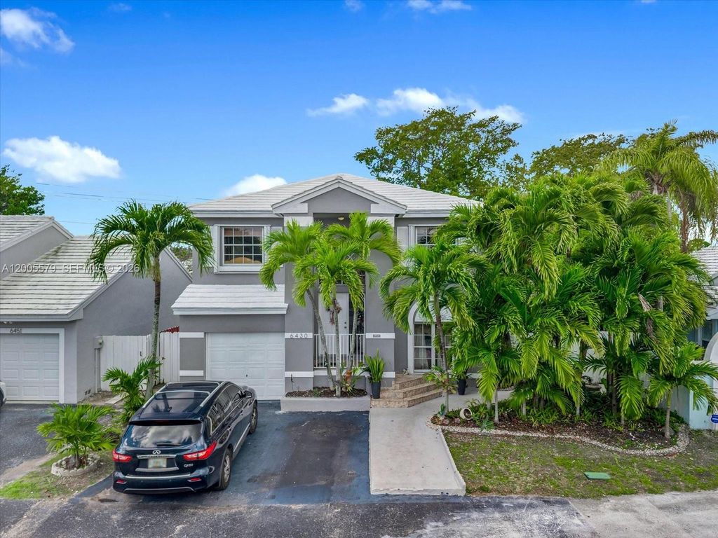 6430 SW 112th Pl, Miami, FL 33173