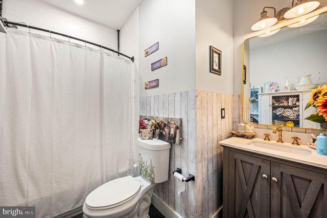 4733 BELGRADE ST, Philadelphia, PA 19137