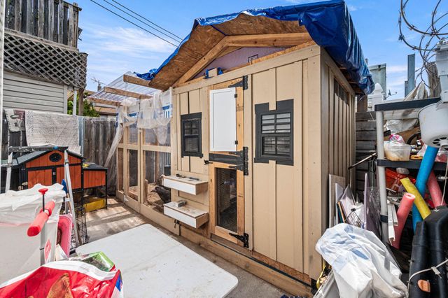 4733 BELGRADE ST, Philadelphia, PA 19137