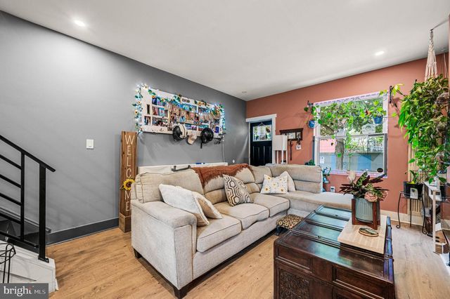 4733 BELGRADE ST, Philadelphia, PA 19137