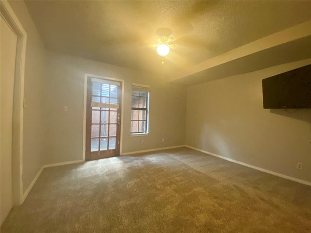 1609 W 11th ST, Austin, TX 78703