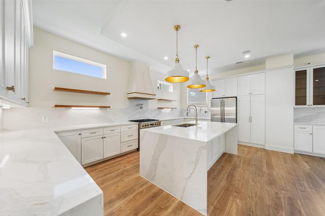 4208 Driscoll Street, Houston, TX 77098